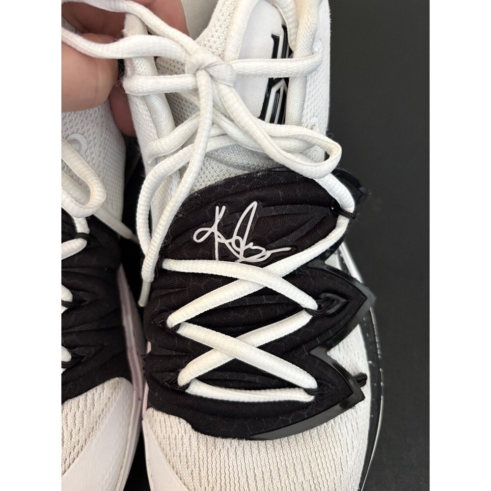 Nike Kyrie Irving 5 White Black Basketball Shoes Mens Size 8 - Picture 5 of 11